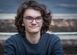 Senior Portraits at Wildwood Park by Shine the Light Productions Larry Elmore